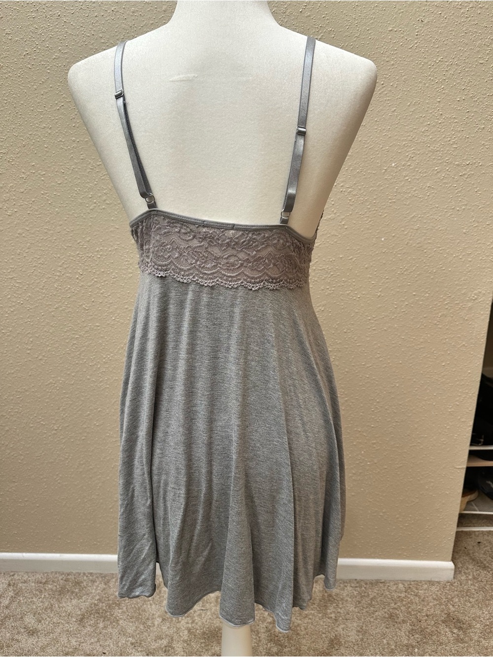 Women’s M Babydoll Lace Trim Stretch Chemise Slip Dress Adjustable Straps Slit - Picture 4 of 7
